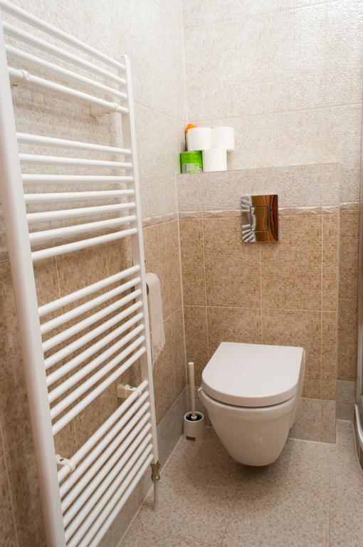 Penzion Pod Brezinou Trenčín Zewnętrze zdjęcie